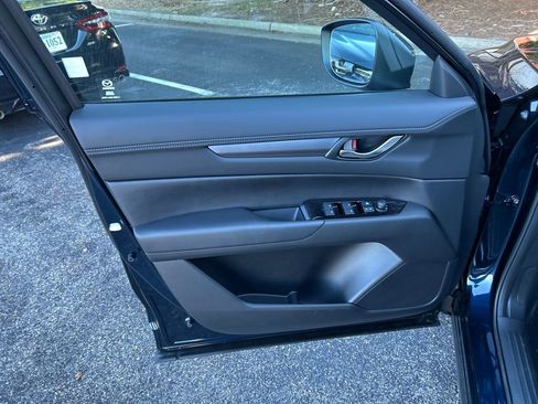 New 2025 MAZDA CX-5 AWD 2.5 S w/ Preferred Package image 13