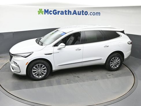 Used 2024 Buick Enclave Premium image 26