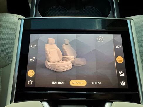 Certified 2023 Land Rover Range Rover SV image 37