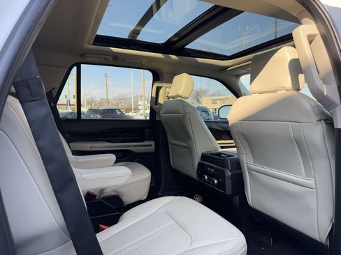 Used 2020 Ford Expedition Platinum image 33