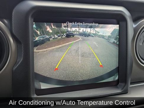 Used 2023 Jeep Wrangler Unlimited Sport AWD/4WD image 22