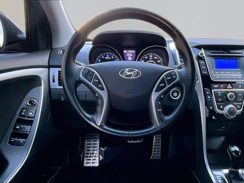 Used 2016 Hyundai Elantra GT w/ Option Group 02 FWD image 8