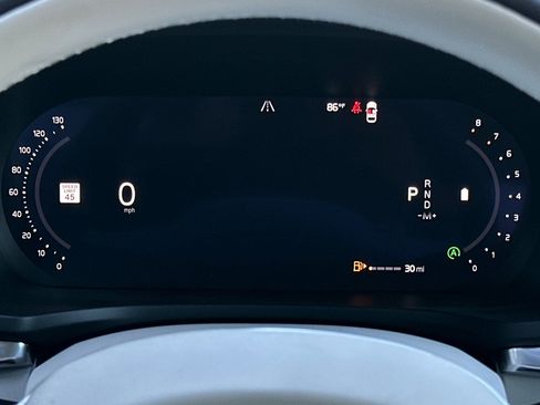 New 2026 Volvo V60 B5 Cross Country Plus w/ Climate Package image 30