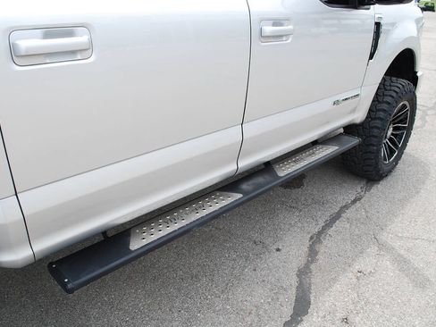 Used 2018 Ford F250 Lariat AWD/4WD image 17