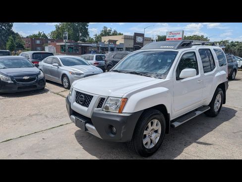 Used 2010 Nissan Xterra SE AWD/4WD image 1