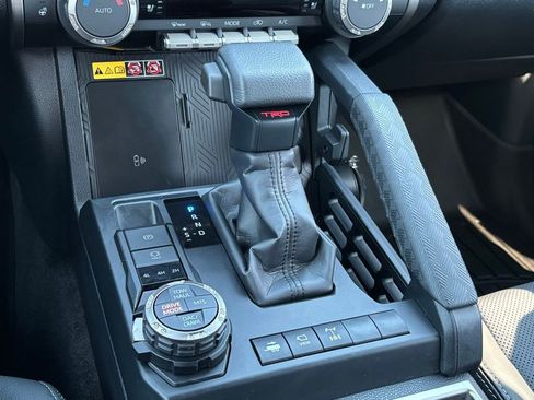 Certified 2025 Toyota 4Runner TRD Off-Road Premium w/ Tow Technology Package AWD/4WD image 23