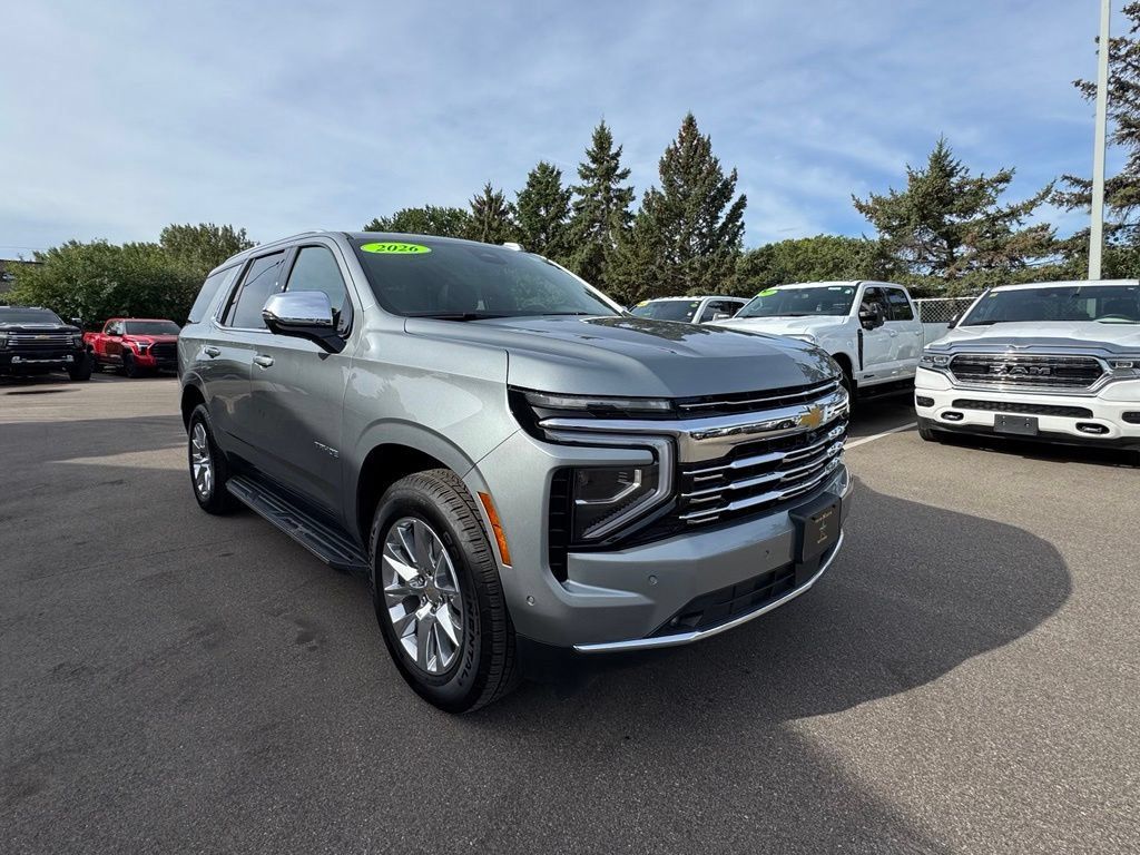 Used 2026 Chevrolet Tahoe Premier AWD/4WD image 6
