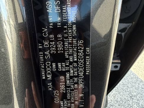 Certified 2025 Kia K4 EX FWD image 33