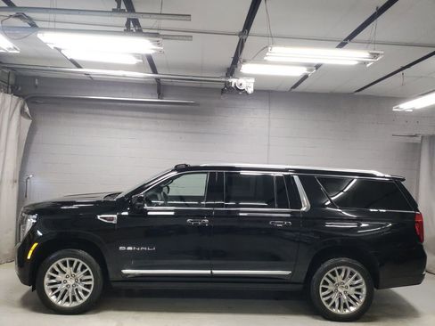 New 2026 GMC Yukon XL Denali w/ Sun & Power Step Package image 17
