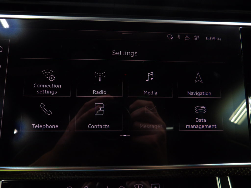 Used 2020 Audi SQ8 Prestige w/ S Sport Package AWD/4WD image 37