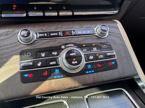 Used 2020 Lincoln Aviator Reserve w/ Equipment Group 202A AWD/4WD image 31