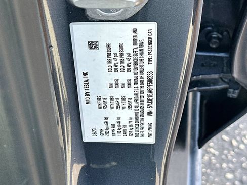 Used 2023 Tesla Model 3 Standard Range RWD image 31