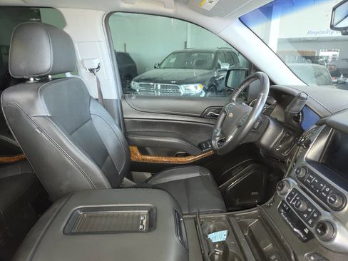 Used 2019 Chevrolet Tahoe Premier w/ Max Trailering Package AWD/4WD image 31