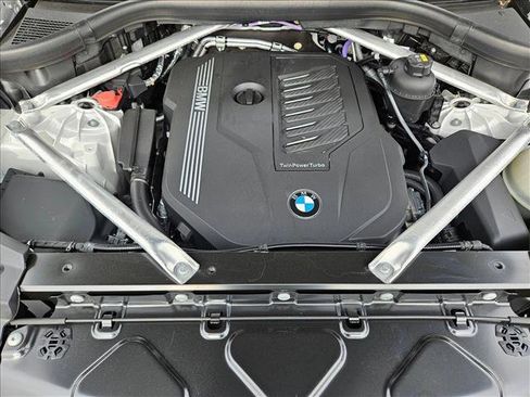 Certified 2023 BMW X6 xDrive40i w/ M Sport Package image 22