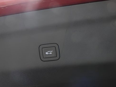New 2026 Chevrolet Suburban Premier AWD/4WD image 31