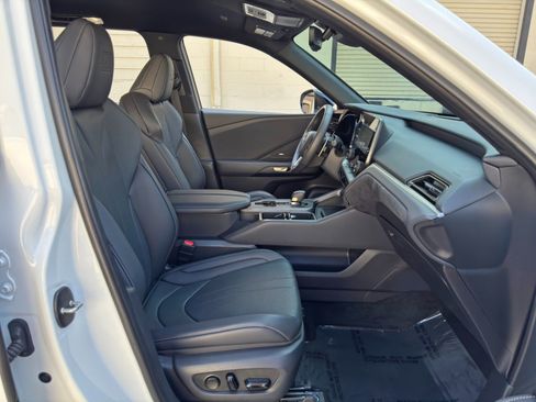 Used 2025 Lexus TX 500h AWD w/ Technology Package image 15