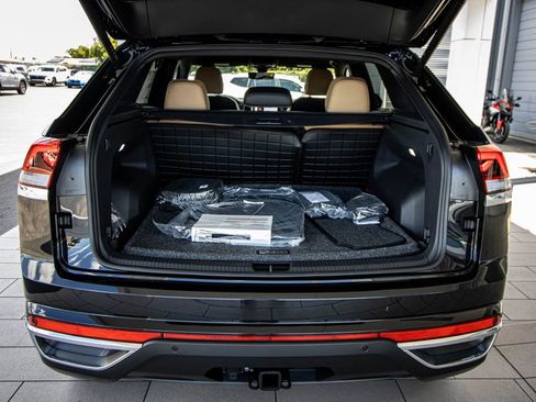 New 2026 Volkswagen Atlas Cross Sport SEL AWD/4WD image 20