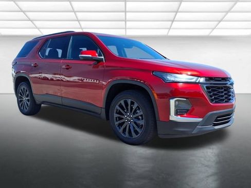 Used 2022 Chevrolet Traverse RS FWD image 9