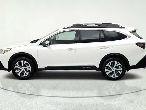 Certified 2022 Subaru Outback Touring w/ Popular Package #2 AWD/4WD image 5