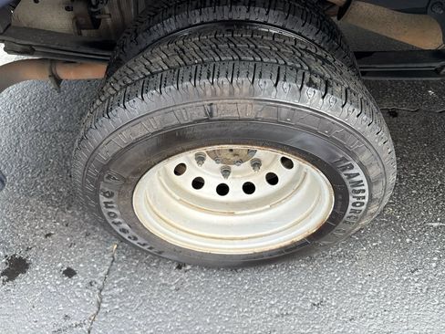 Used 2022 Ford Transit 350 DRW image 9