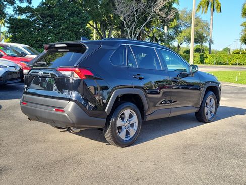 Used 2024 Toyota RAV4 XLE image 5