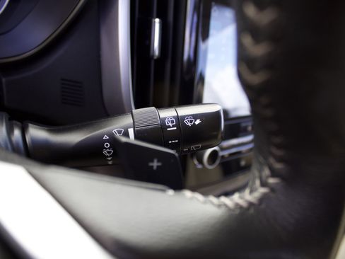 Used 2021 Subaru Ascent Premium w/ Convenience Package image 20