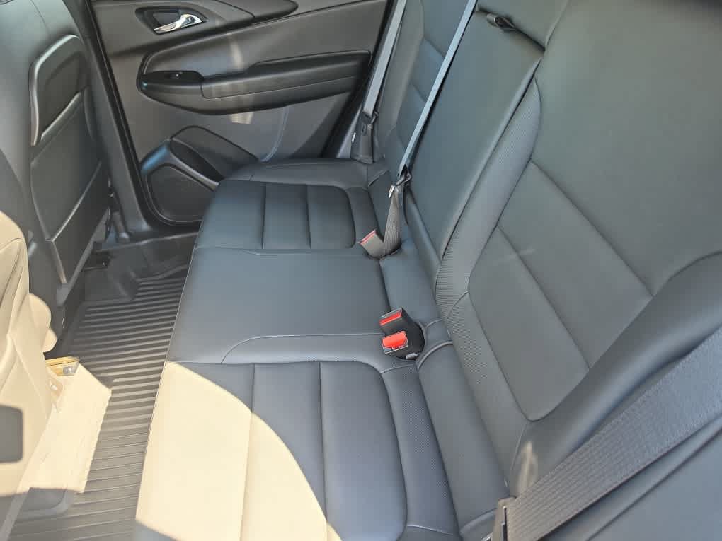 Used 2021 Chevrolet TrailBlazer LT w/ Premium Seating Package FWD image 26