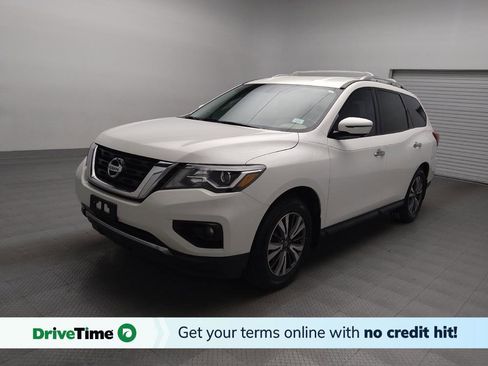 Used 2017 Nissan Pathfinder SL w/ SL Tech Package image 1