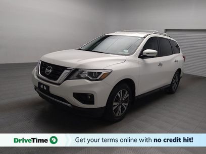 Used 2017 Nissan Pathfinder SL w/ SL Tech Package
