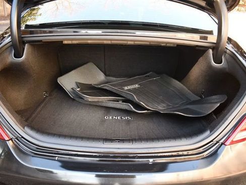 Used 2019 Genesis G70 2.0T Advanced w/ Sport Package image 5