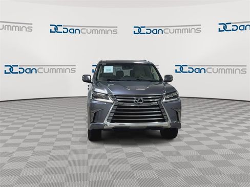 Used 2017 Lexus LX 570 4WD image 7
