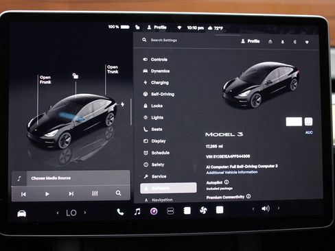 Used 2023 Tesla Model 3 Standard Range RWD image 21