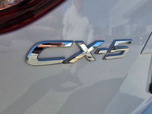 Used 2016 MAZDA CX-5 Touring image 15