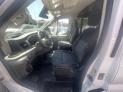 Used 2025 Ford Transit 250 Low Roof w/ Exterior Upgrade Package RWD image 10