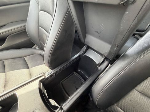 Used 2022 Honda Accord Sport image 14