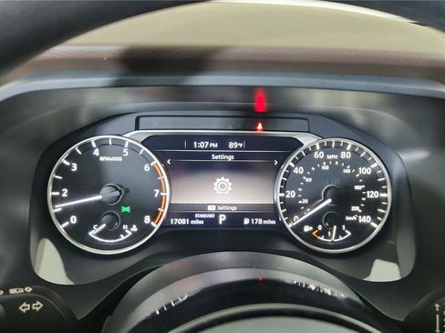 Certified 2023 Nissan Rogue SV image 29