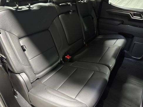Used 2024 Chevrolet Silverado 1500 LTZ w/ Z71 Off-Road Package AWD/4WD image 12
