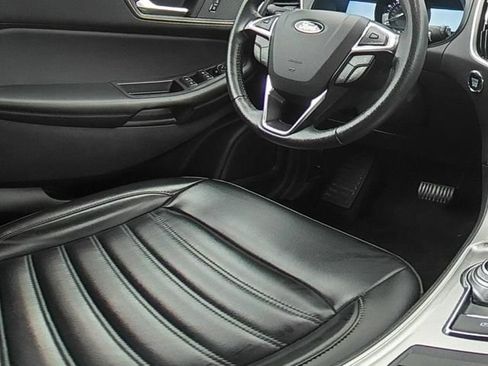 Used 2024 Ford Edge SEL AWD/4WD image 23