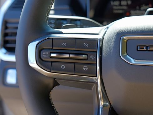 New 2026 GMC Acadia Denali w/ Super Cruise Package image 12