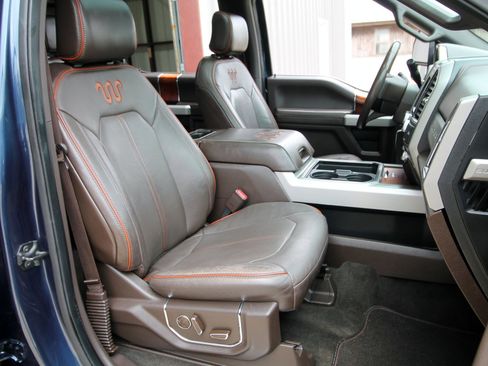 Used 2017 Ford F250 King Ranch w/ King Ranch Ultimate Package image 46