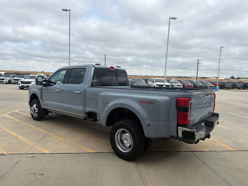 New 2026 Ford F350 Lariat w/ Lariat Premium Package AWD/4WD image 5