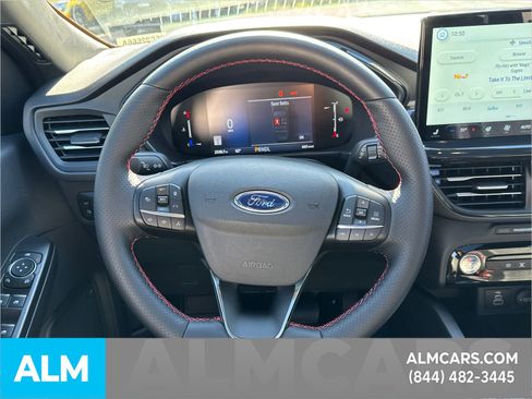 Used 2025 Ford Escape ST-Line w/ Equipment Group 301A image 29