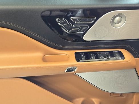 Used 2021 Lincoln Aviator Black Label w/ Dynamic Handling Package image 26