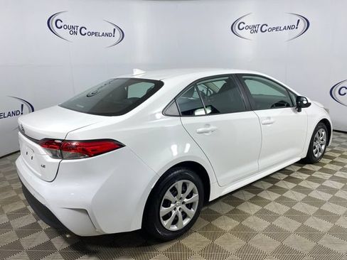 Certified 2023 Toyota Corolla LE FWD image 7