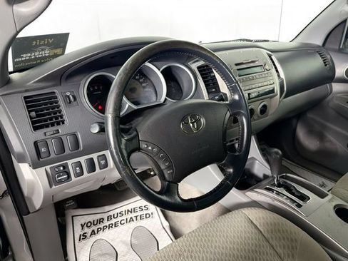 Used 2009 Toyota Tacoma 4x4 Double Cab w/ SR5 Pkg #2 image 9