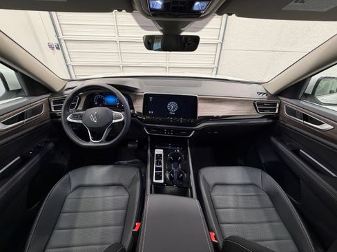 New 2026 Volkswagen Atlas SEL AWD/4WD image 35