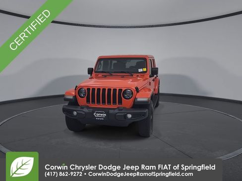 Used 2023 Jeep Wrangler Unlimited Sahara AWD/4WD image 11