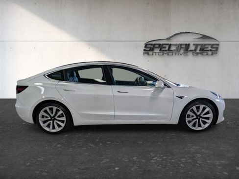 Used 2020 Tesla Model 3 Long Range AWD/4WD image 11