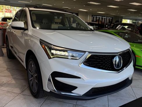 Used 2019 Acura RDX AWD w/ Technology Package image 2