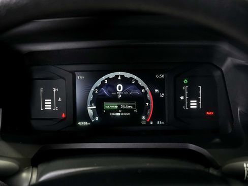 Used 2024 Toyota Tacoma SR RWD image 14